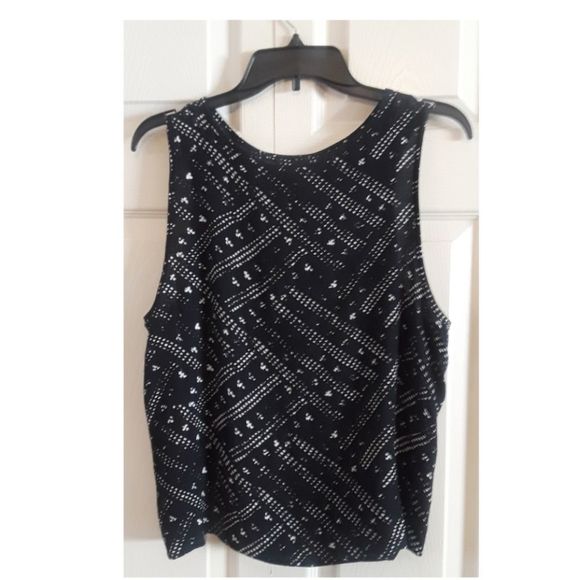 FREE PEOPLE BLACK AND WHITE PRINT TOP - Picture 3 of 5